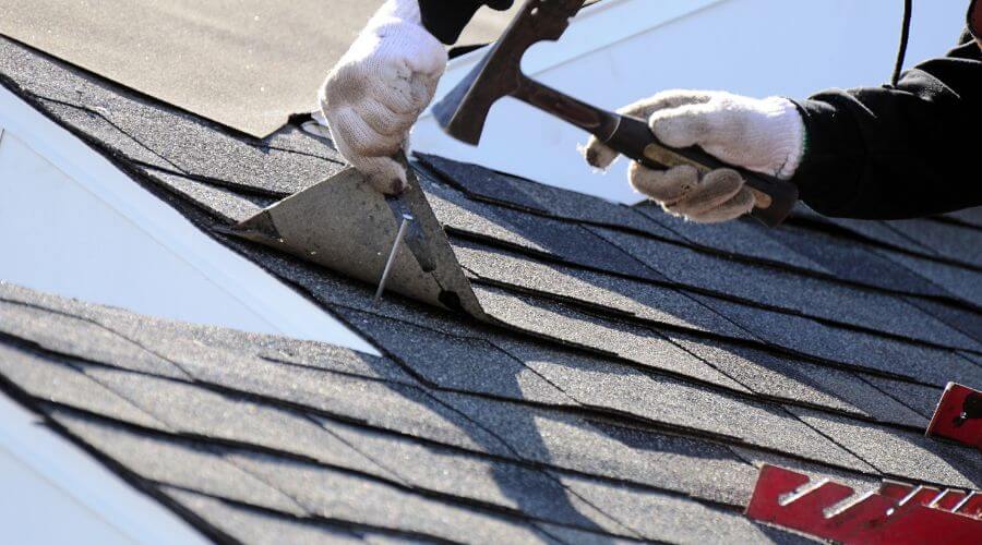 Professional gutter cleaning in Grand Forks, ND